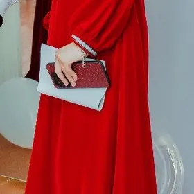 Gyzyl köýnek 25maya