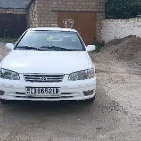 Toyota Camry 1997