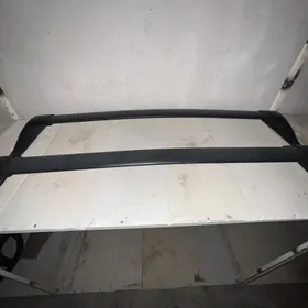 Highlander 2022 bagaj lyža