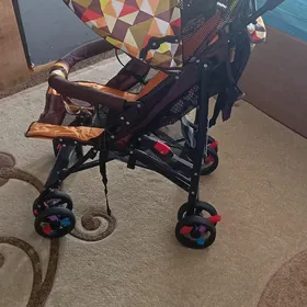 ДЕТСКАЯ КОЛЯСКА