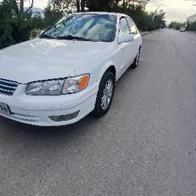 Toyota Camry 2000