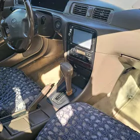 Toyota Camry 2000