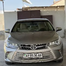 Toyota Camry 2017