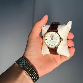 Saparmyrat Türkmenbaşy sagat