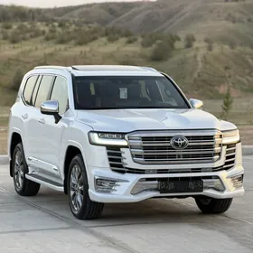 Toyota Land Cruiser 2023