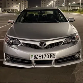 Toyota Camry 2012