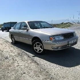 Toyota Avalon 1999