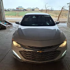 Chevrolet Malibu 2021