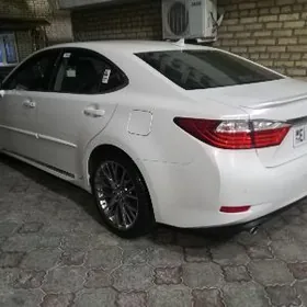 Lexus ES 350 2015