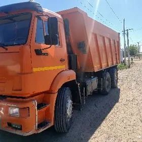 Kamaz 6520 2012