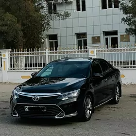 Toyota Camry 2014