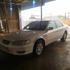 Toyota Camry 1997