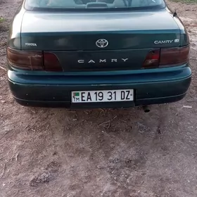 Toyota Camry 1992