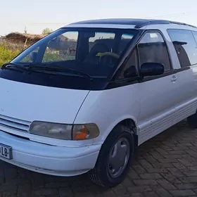 Toyota Previa 1992