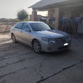 Toyota Camry 2010