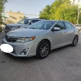 Toyota Camry 2012