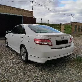 Toyota Camry 2010