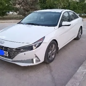 Hyundai Elantra 2021