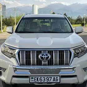 Toyota Land Cruiser Prado 2023