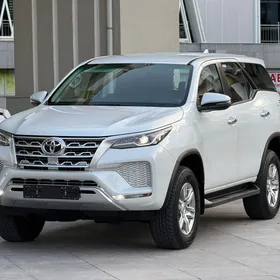 Toyota Fortuner 2025