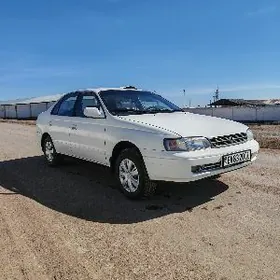 Toyota Corona 1994