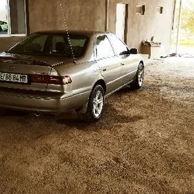 Toyota Camry 1998