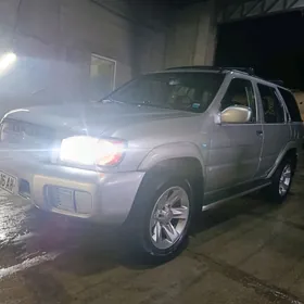 Nissan Pathfinder 2002