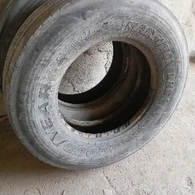 teker 295.80.22.5 12lk bar