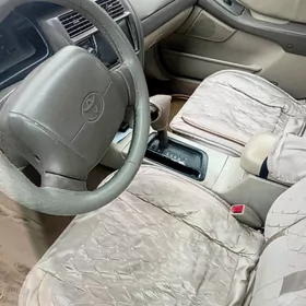 Toyota Avalon 1998