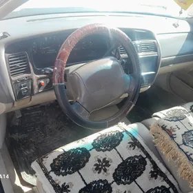 Toyota Avalon 1999
