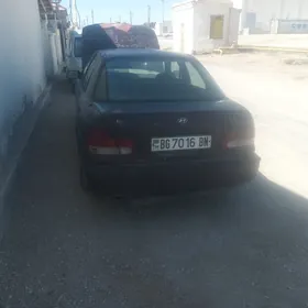 Hyundai Elantra 1993