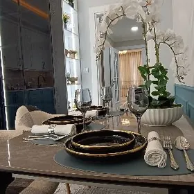 Gurtly 3 kom 2 etaj lux