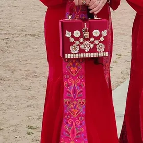 Uçurym koynek tahya