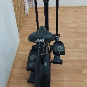 Вело тренажор