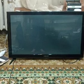 продам2 телевизора на запчасти