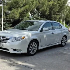 Toyota Avalon 2011