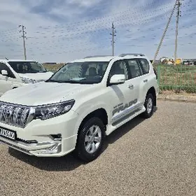 Toyota Land Cruiser Prado 2023