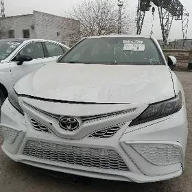 Toyota Camry 2023