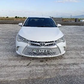 Toyota Camry 2016
