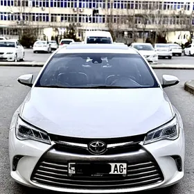 Toyota Camry 2016