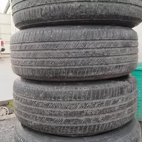 MICHELIN 235 65 18 TEKER