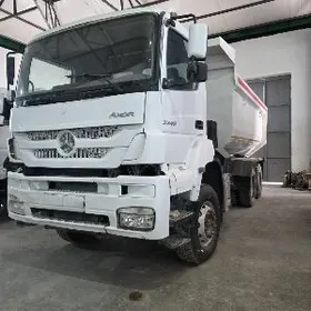 Mercedes-Benz ACTROS 3331 2011