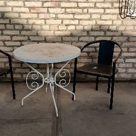 daşarda goyulyan stol stul