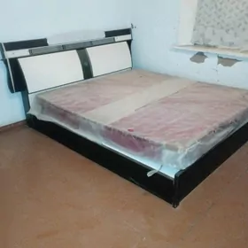 spalny garnaturSpalnygarnatur