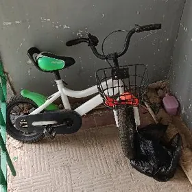 детские велосипед в отличном с