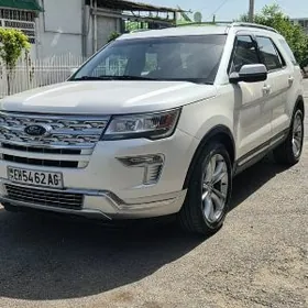 Ford Explorer 2018
