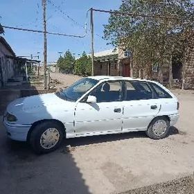 Opel Astra 1993