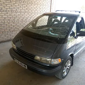 Toyota Previa 1992