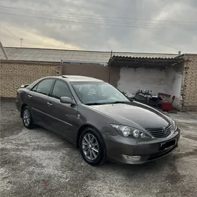 Toyota Camry 2003