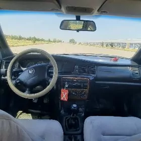 Opel Vectra 1998